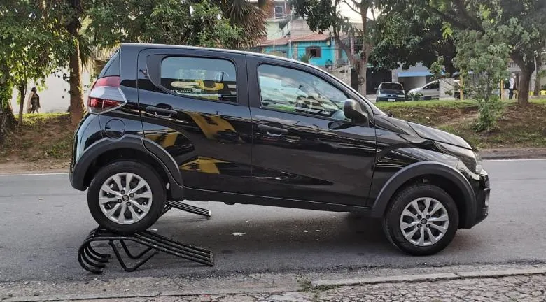 Fiat - FIAT/ MOBI LIKE 1.0 Fire Flex 5p