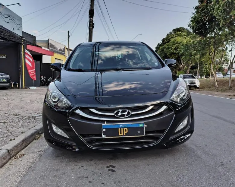 HYUNDAI - HYUNDA / i30 1.8 16V Aut. 5p 