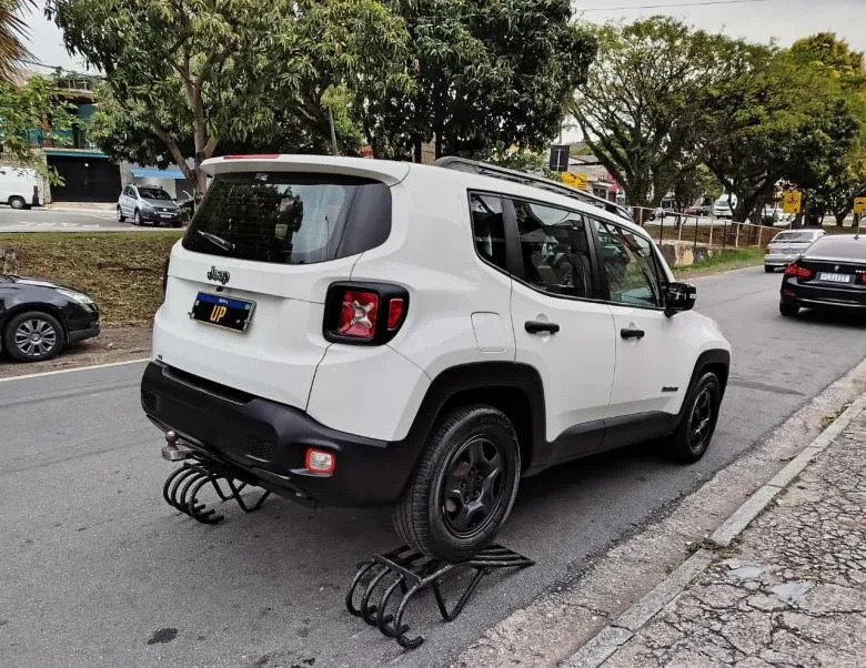 Jeep - JEEP/Renegade 1.8 4x2 Flex 16V Aut