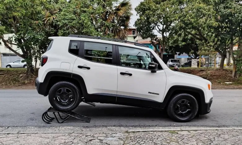 Jeep - JEEP/Renegade 1.8 4x2 Flex 16V Aut