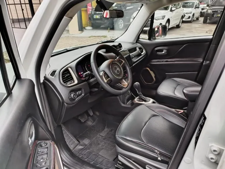 Jeep - JEEP/Renegade 1.8 4x2 Flex 16V Aut