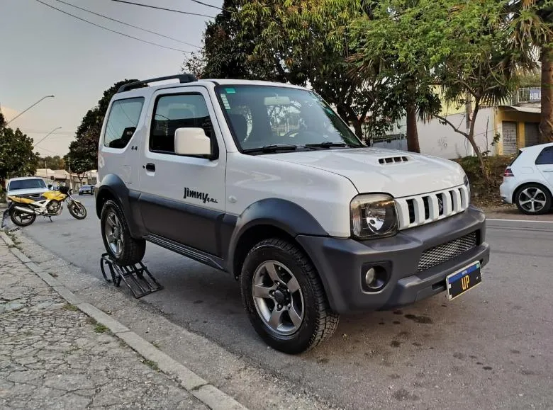 Suzuki - Jimny Wide 4ALL 1.3 16.V